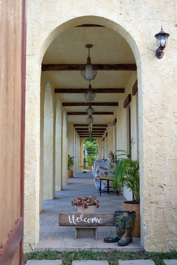 La Casa Di Beatrice Acomodação com café da manhã Panglao City Exterior foto