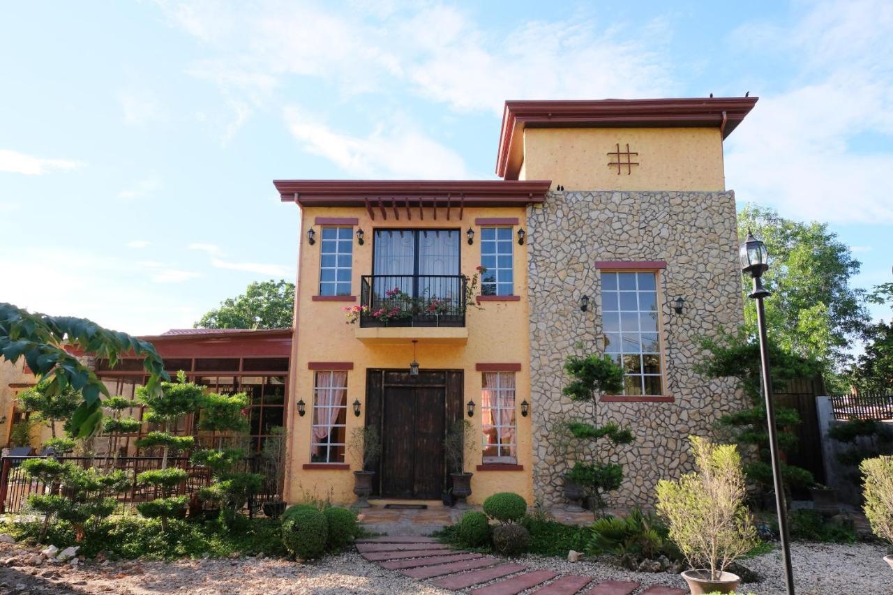 La Casa Di Beatrice Acomodação com café da manhã Panglao City Exterior foto
