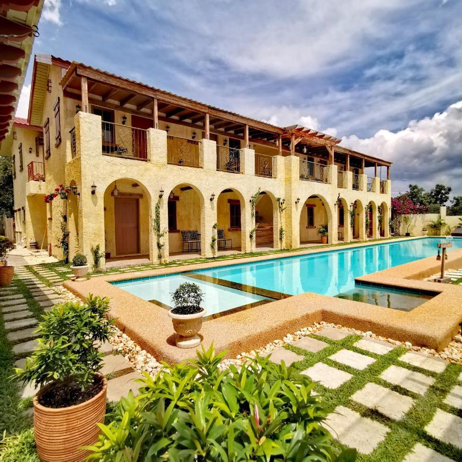 La Casa Di Beatrice Acomodação com café da manhã Panglao City Exterior foto